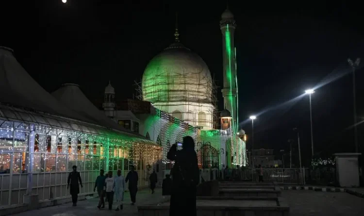 The world illuminated on Eid-e-Milad; images of the celebrations seen on social media.