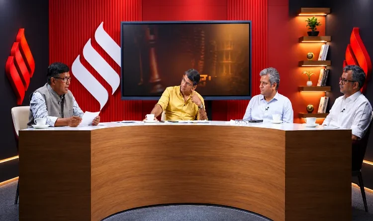 Senior journalist Shyamal Yadav makes a major revelation regarding the RSS and Muslim politics.