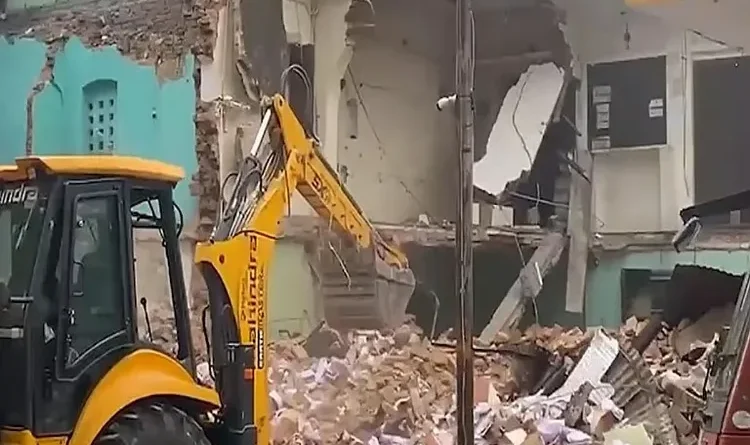 Saharanpur Collectorate Mosque Case: Political uproar in UP over the demolition of a 100-year-old mosque.
