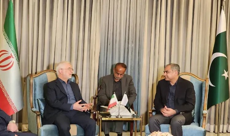 Pakistan's Interior Minister arrives in Iran; talks held amidst tensions with the US.