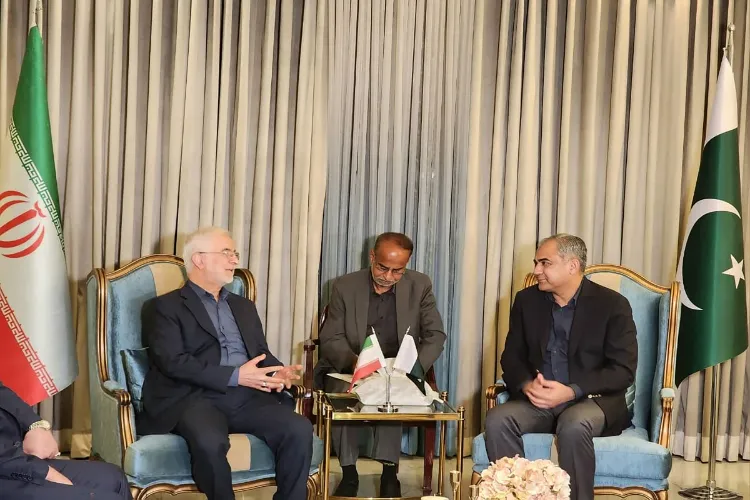 Pakistan's Interior Minister arrives in Iran; talks held amidst tensions with the US.