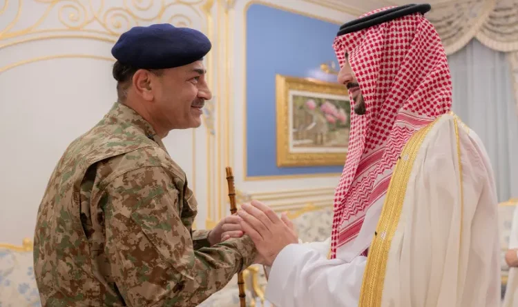 Meeting of Saudi Arabia, Pakistan, and Turkey in Riyadh amidst Houthi attacks on Saudi Arabia.