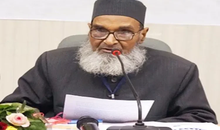 Maulana Saidur Rahman Azmi Nadvi passes away in Lucknow.